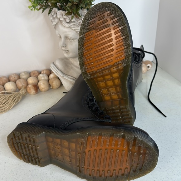 DR MARTENS BLACK 1914 SMOOTH LEATHER HIGH LACE UP BOOTS SIZE 7 NWOB - Picture 9 of 12